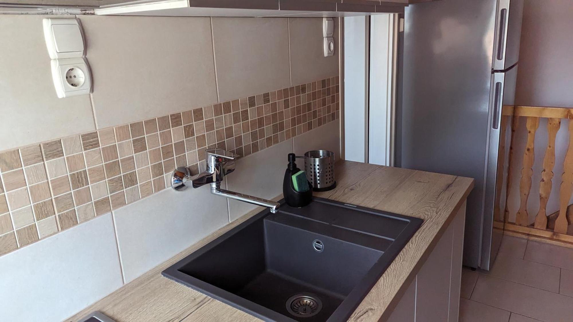 Viragos Apartman บาลาตอนเซเมช ภายนอก รูปภาพ