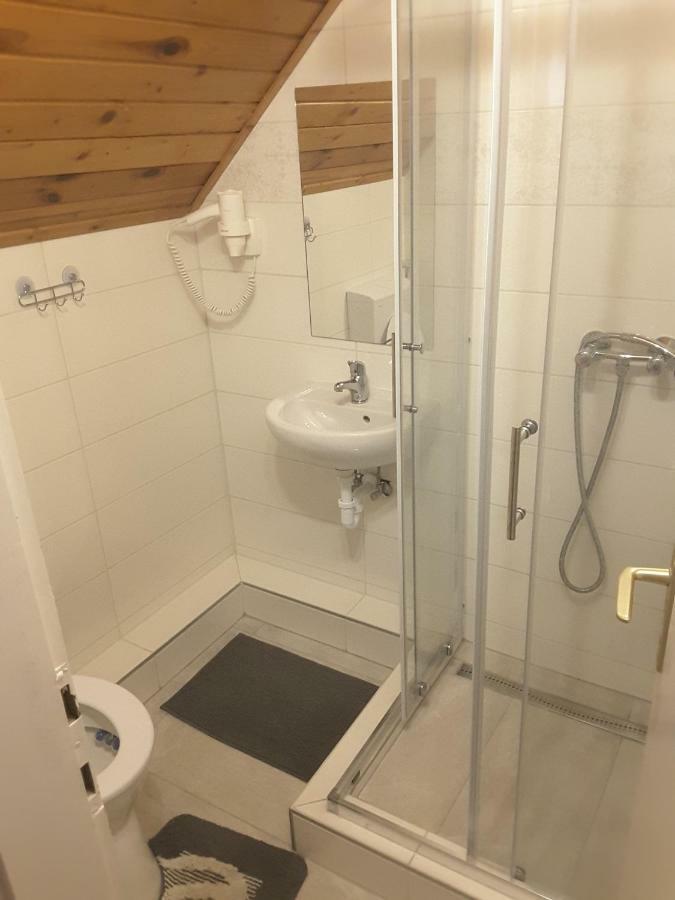 Viragos Apartman บาลาตอนเซเมช ภายนอก รูปภาพ